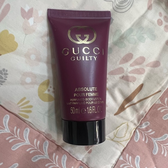 SOLD💰Gucci guilty pour femme perfume body lotion - Picture 2 of 3